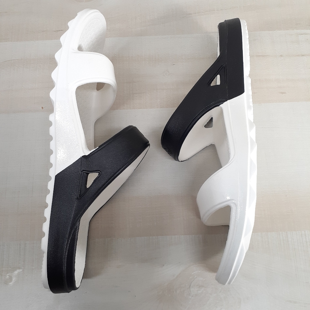 Spenco Fusion Black & White Slide Sandals Womens Size 10 Wide - Picture 4 of 9